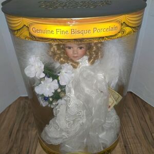 COLLECTOR's CHOICE Fine Bisque Porcelain 14" Winged Fairy Princess Doll. Packagi